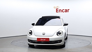 VOLKSWAGEN BEATLE 2012