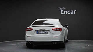 MASERATI GHIBLI 2016