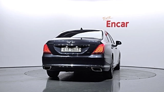 GENESIS EQ900 2016