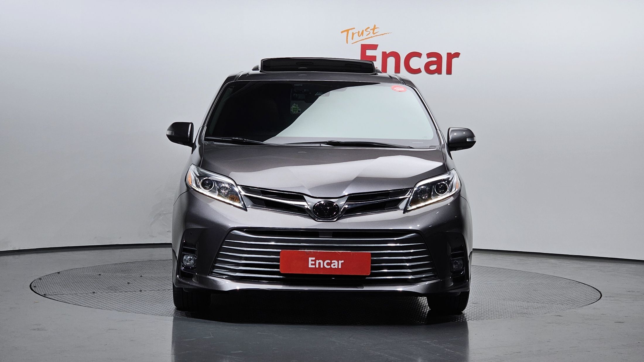 TOYOTA SIENNA 2019