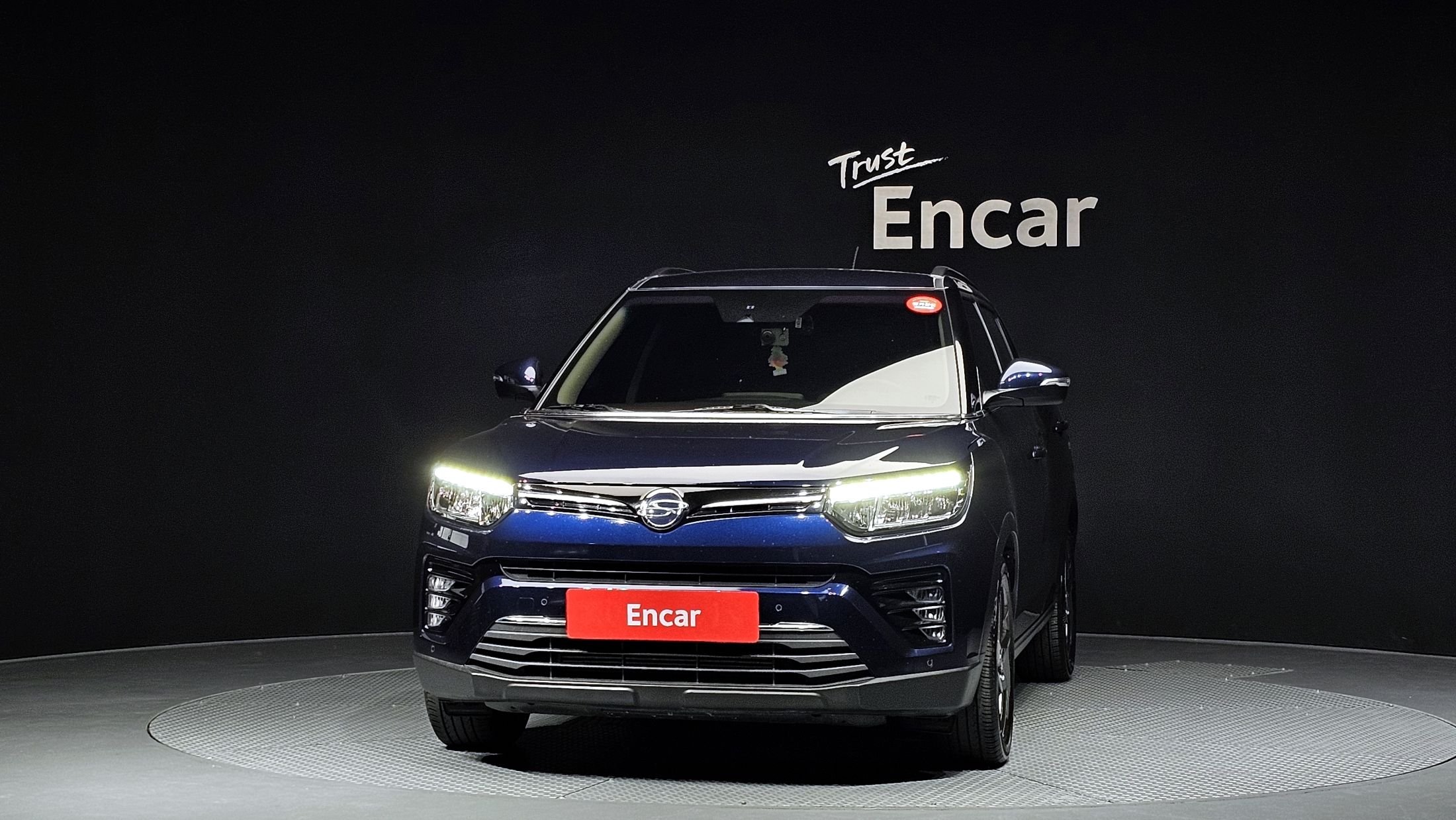 SSANGYONG TIVOLI VERY NEW 2021