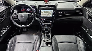 SSANGYONG TIVOLI VERY NEW 2021