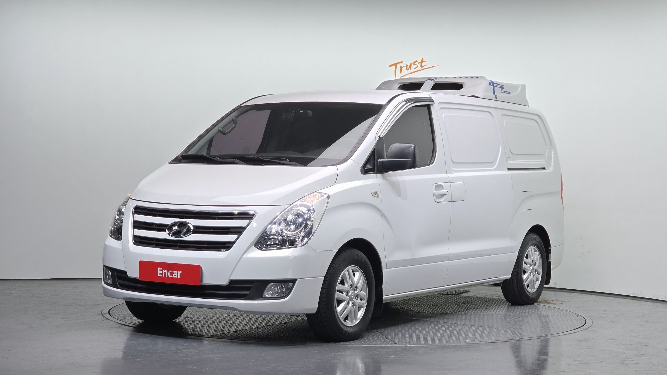 HYUNDAI STAREX GRAND
