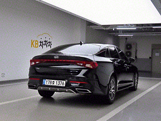 KIA K5 2021