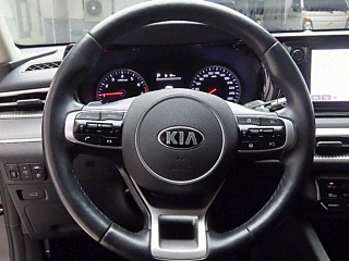 KIA K5 2021