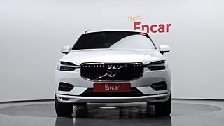 VOLVO XC60 2019