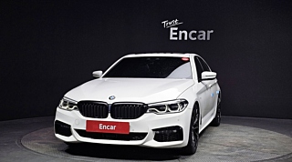 BMW 5-SERIES G30 2017