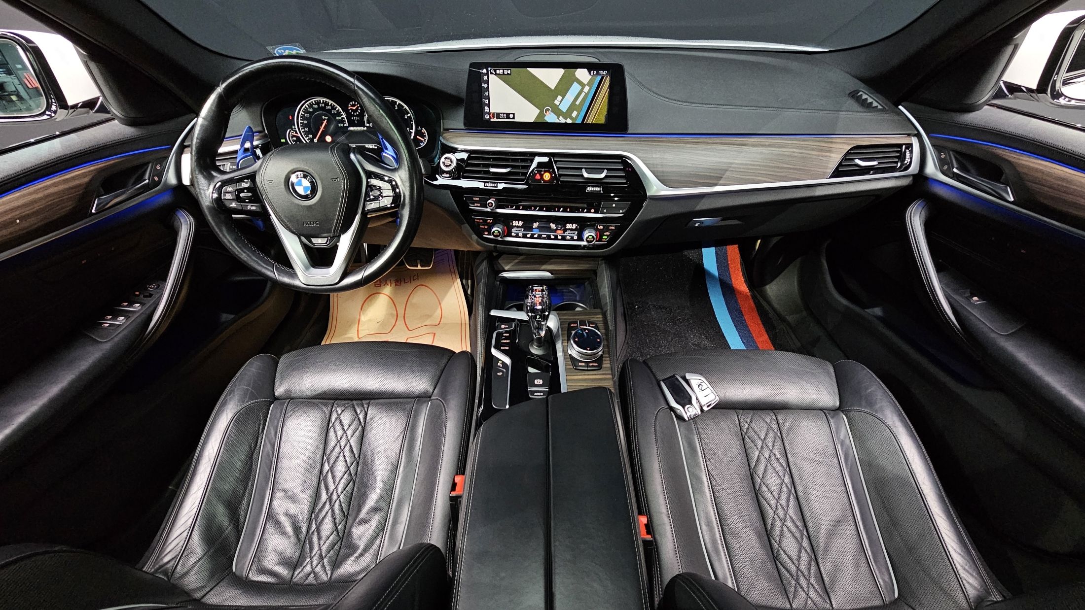 BMW 5-SERIES G30 2017