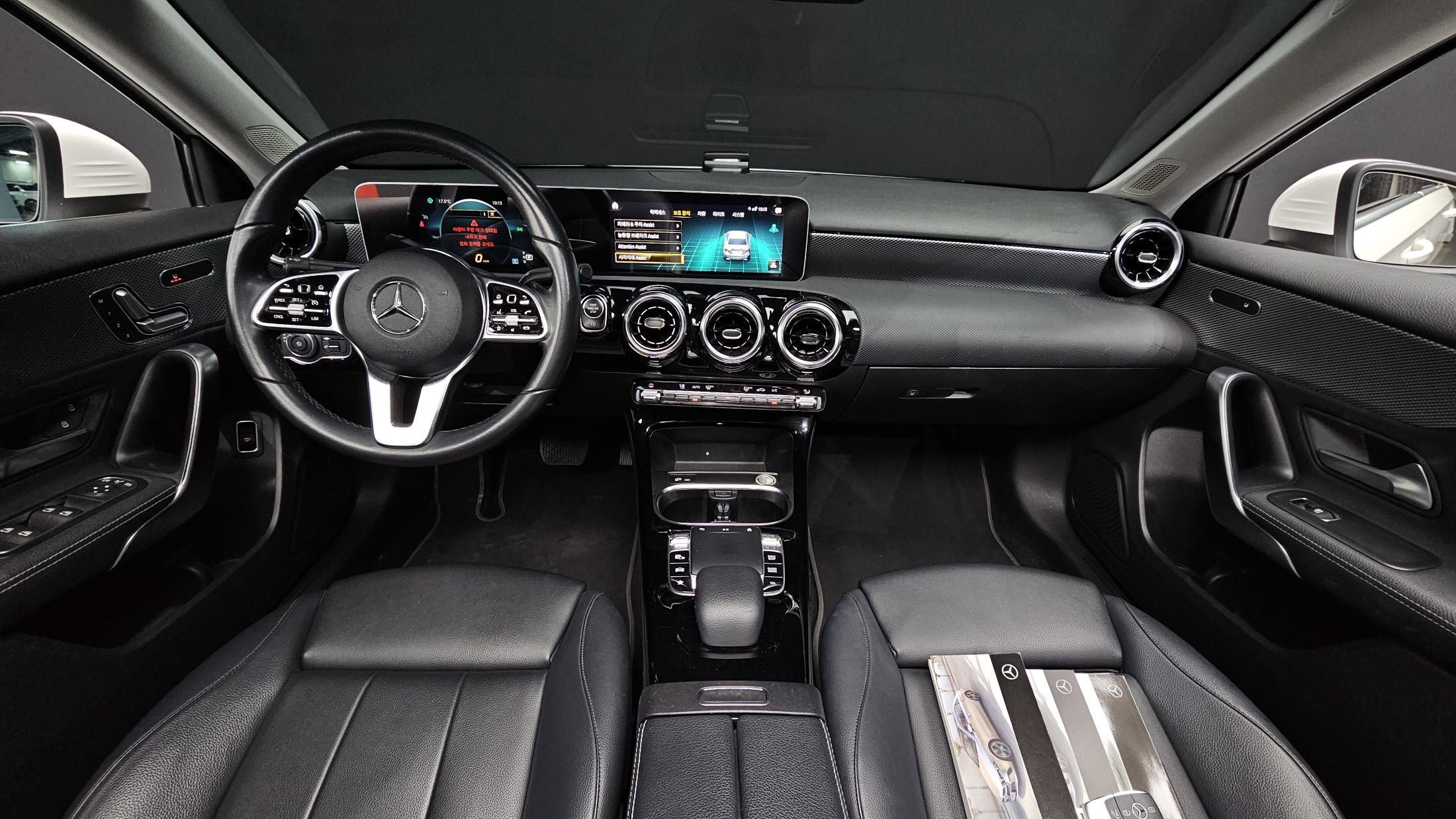 MERCEDES BENZ A-CLASS W177