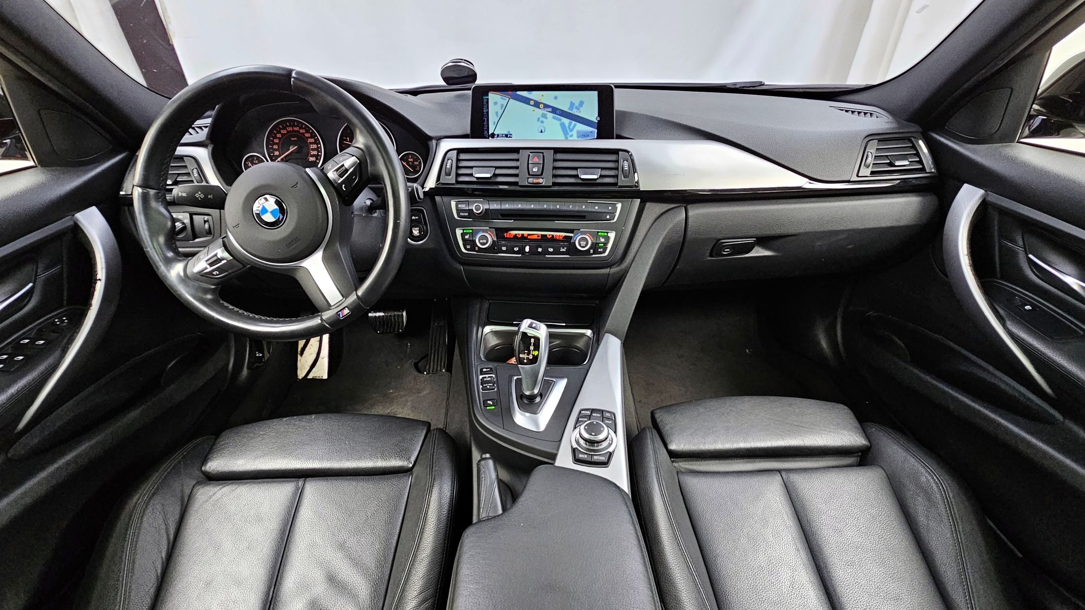 BMW 3-SERIES F30 2013