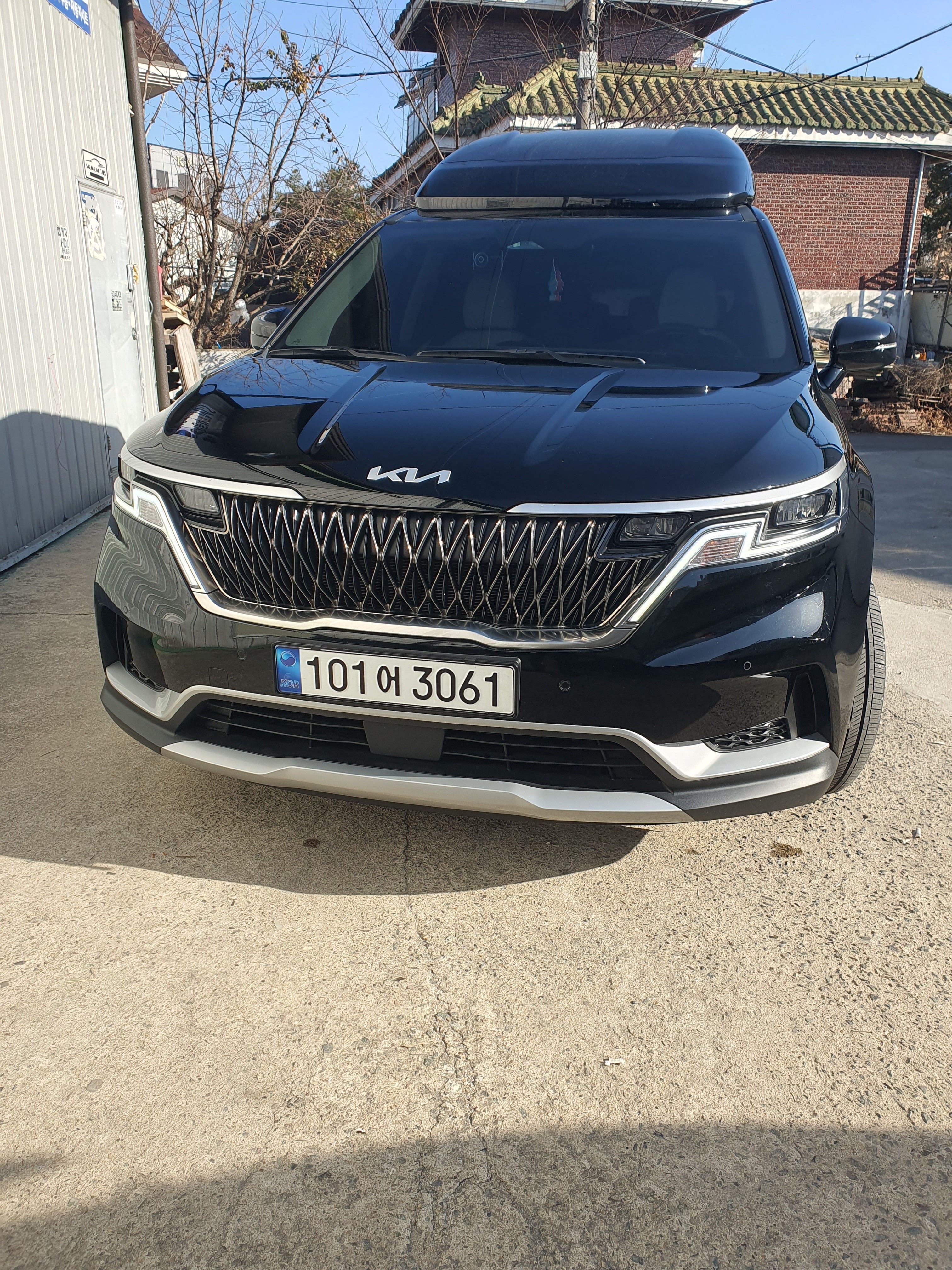 KIA CARNIVAL 2023
