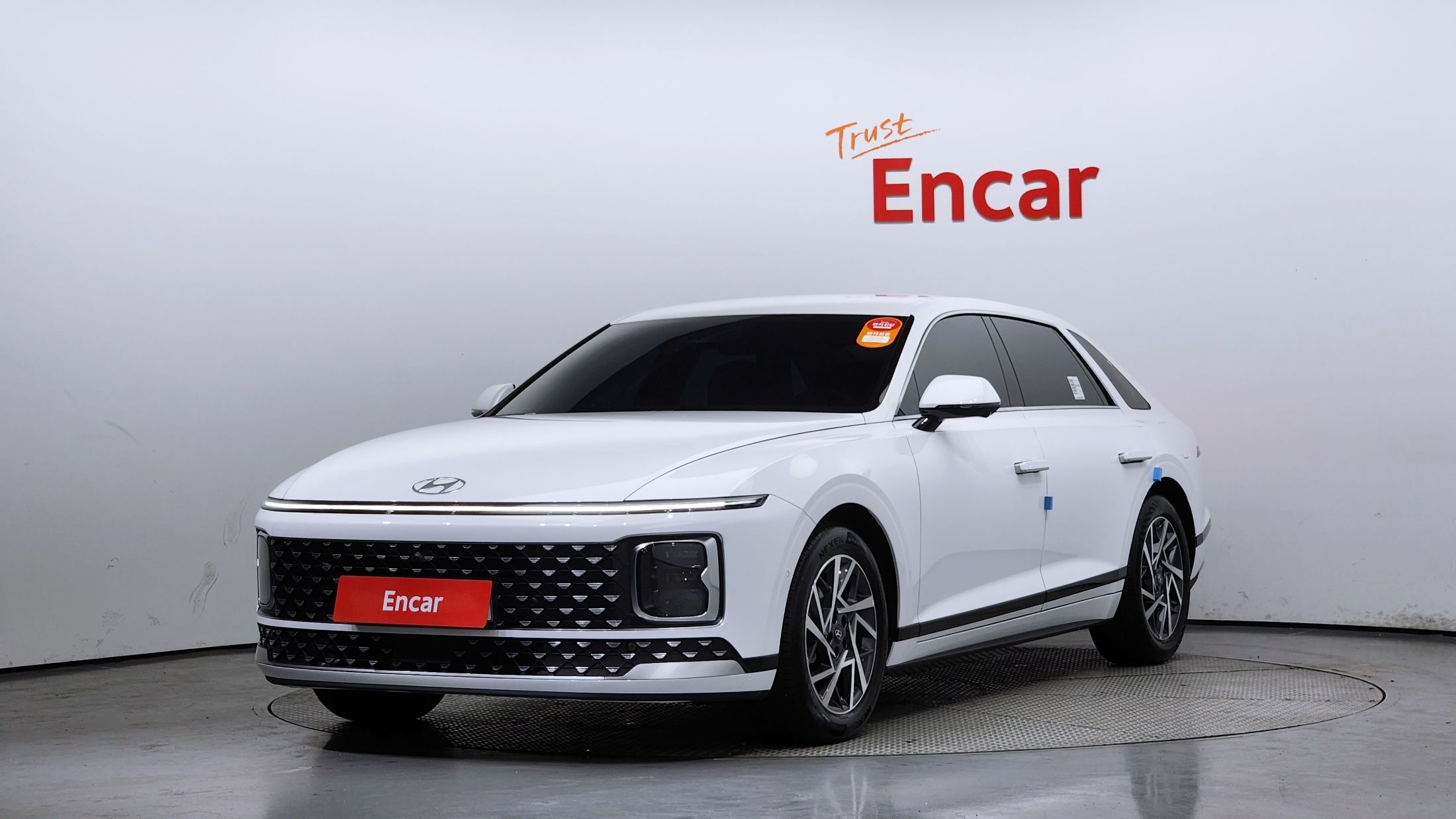 HYUNDAI GRANDEUR HYBRID GN7 2023