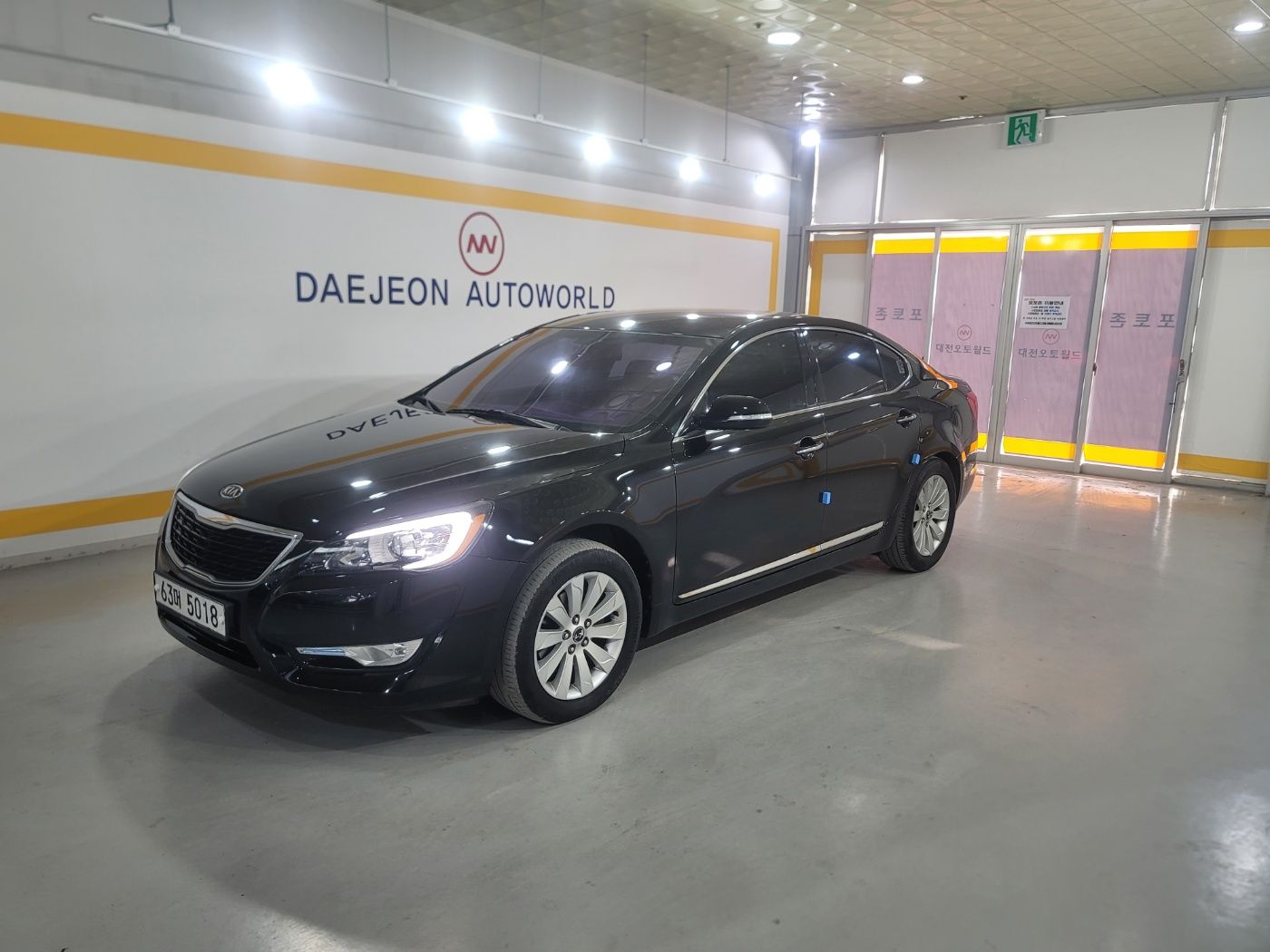 KIA K7 THE PRESTIGE 2011