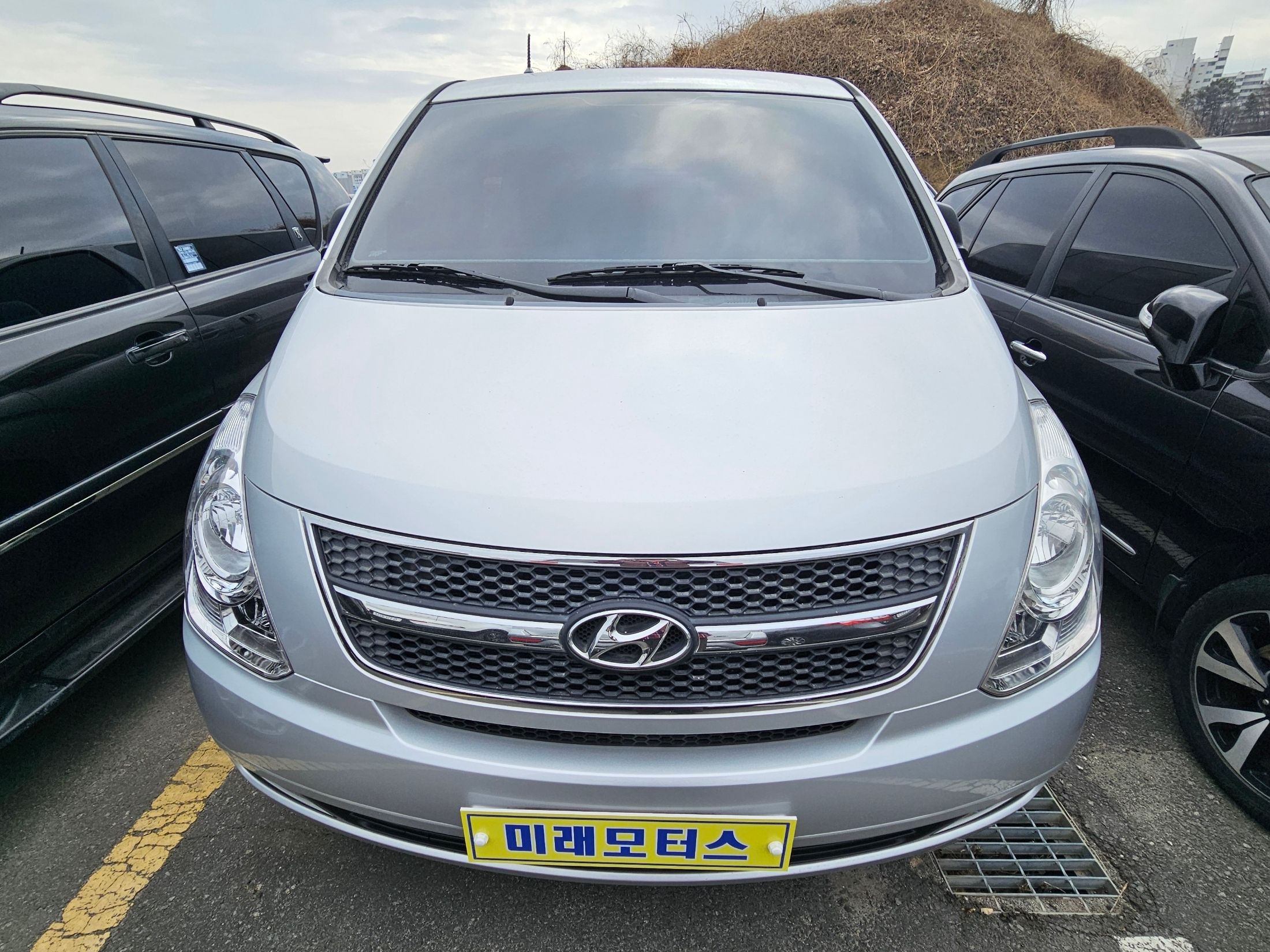 HYUNDAI STAREX GRAND 2009