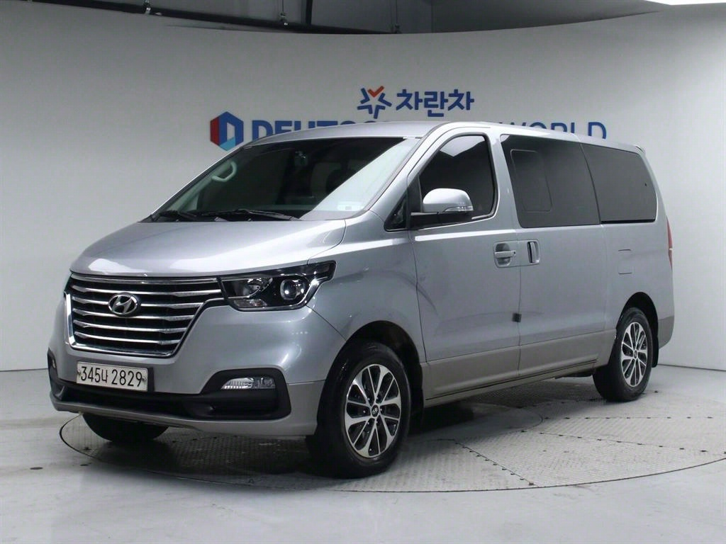 HYUNDAI STAREX GRAND 2020