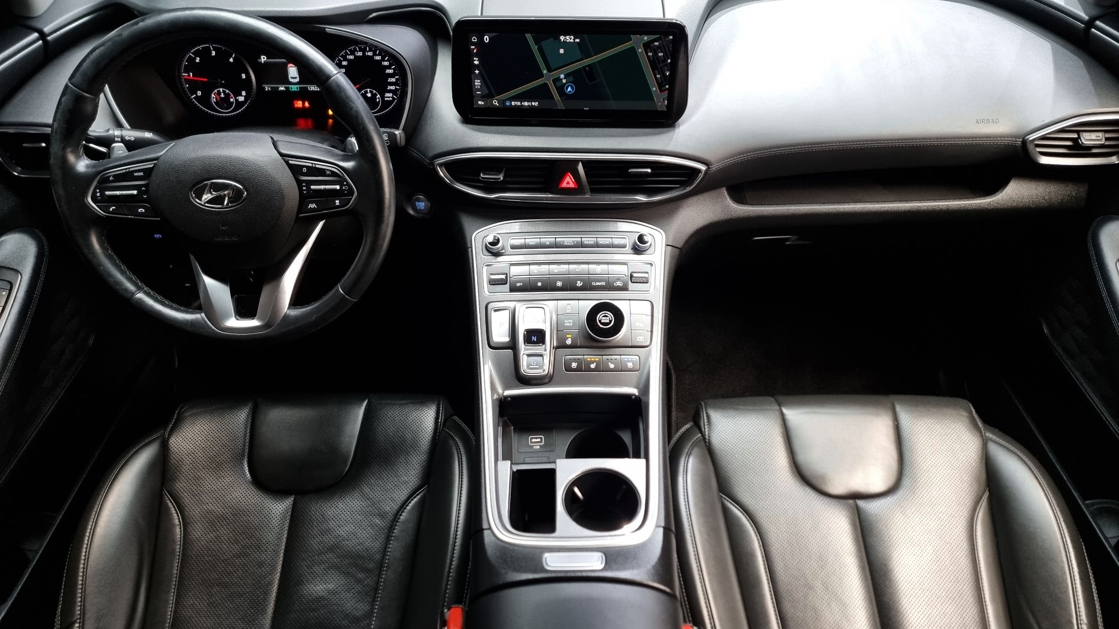 HYUNDAI SANTAFE 2020