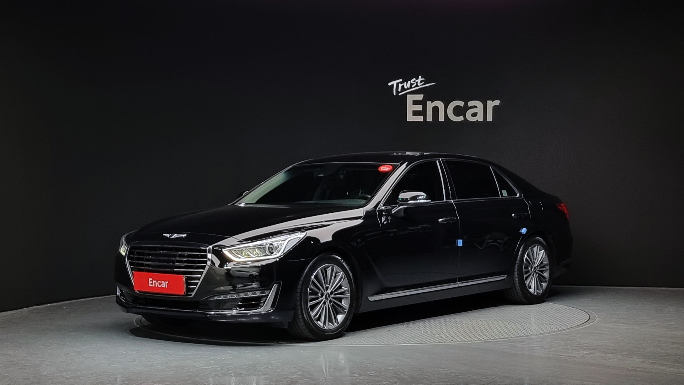 GENESIS EQ900 2016