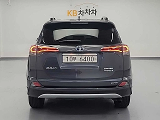 TOYOTA RAV4 2018