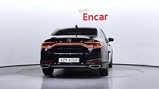 HYUNDAI GRANDEUR IG HYBRID 2017