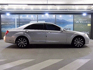 MERCEDES BENZ S-CLASS W221 2012
