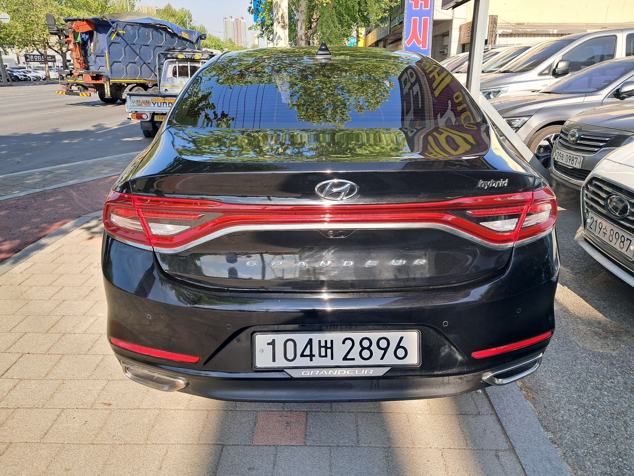 HYUNDAI GRANDEUR IG HYBRID 2018