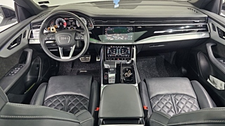 AUDI Q8 4M 2021