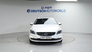 VOLVO V60 2016