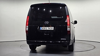 HYUNDAI STARIA 2022
