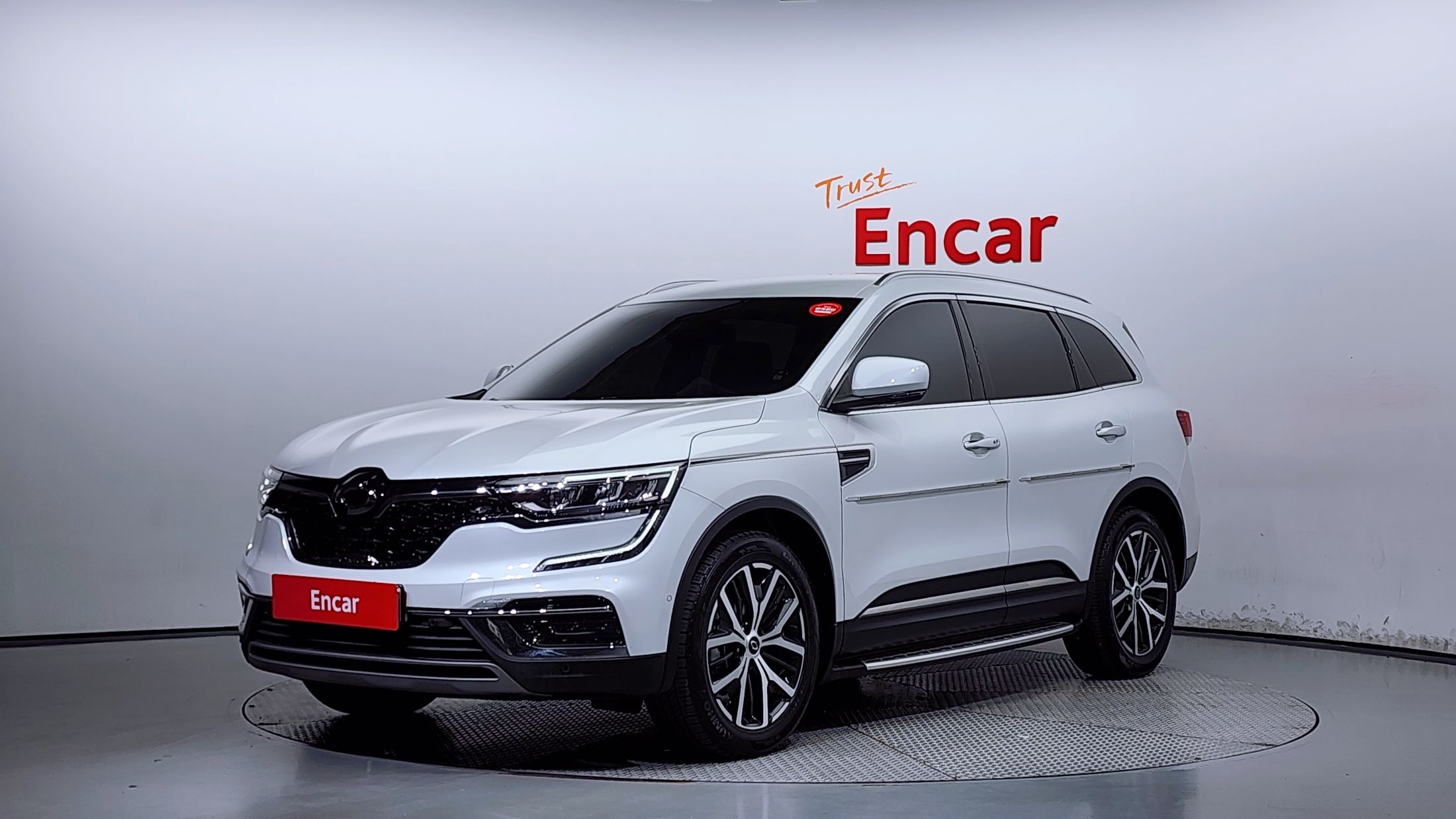 RENAULT SAMSUNG QM6
