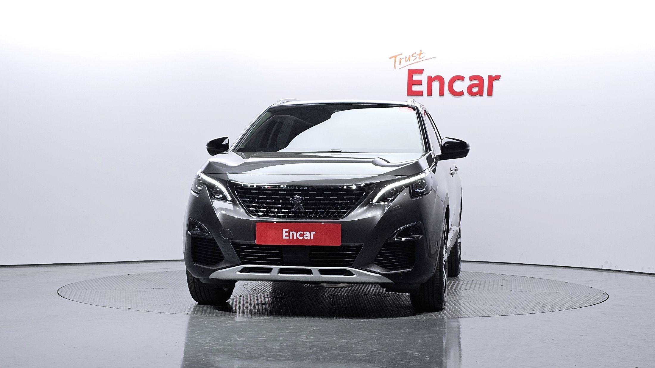 PEUGEOT 5008 2019
