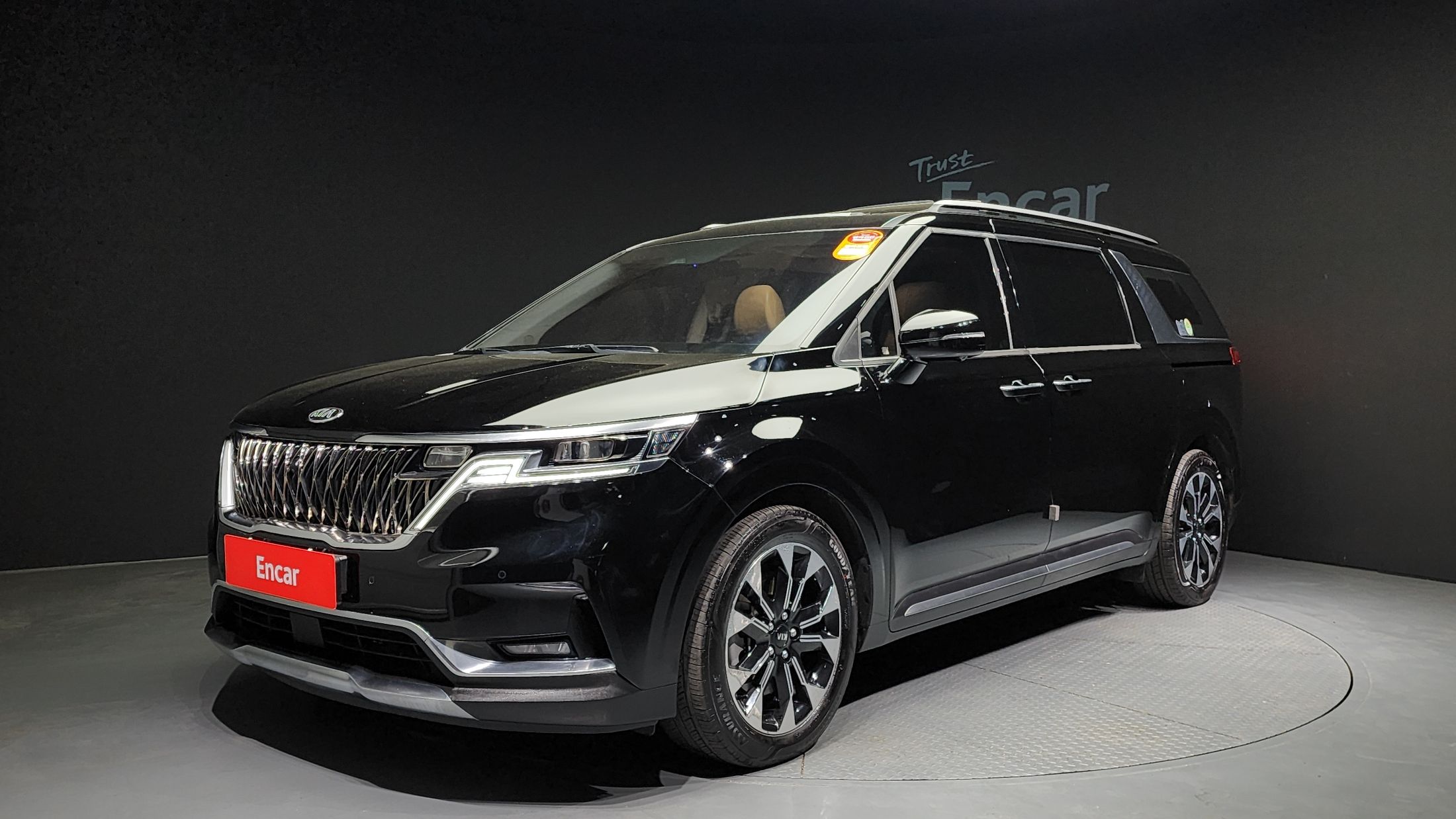 KIA CARNIVAL 2020