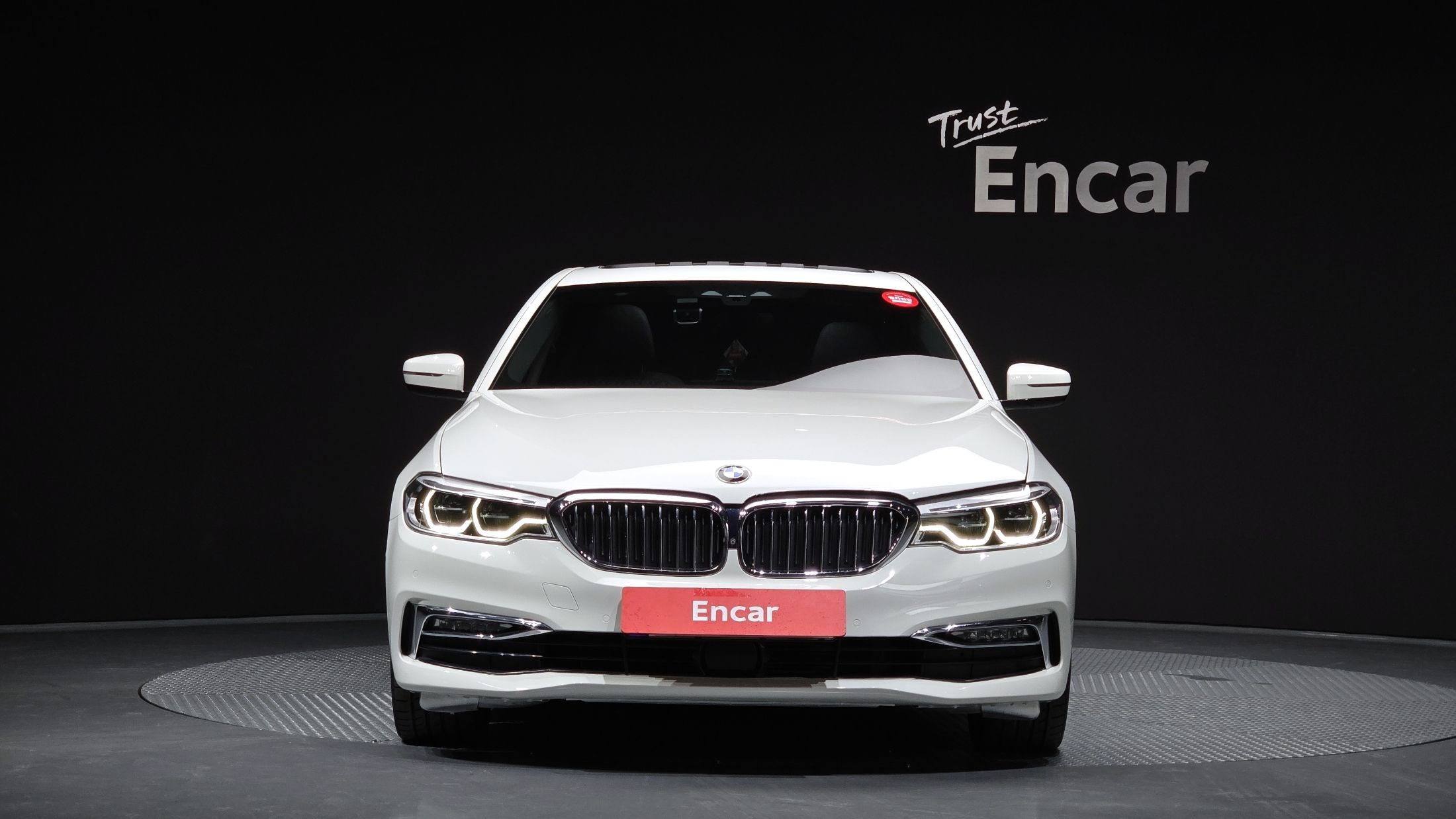 BMW 5-SERIES G30 2018