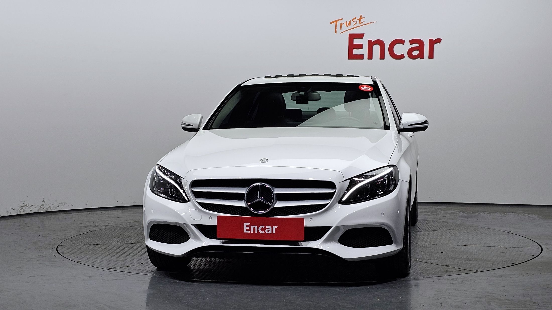 MERCEDES BENZ C-CLASS W205 2016