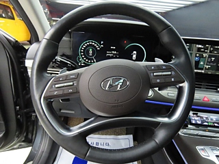 HYUNDAI GRANDEUR IG HYBRID 2020