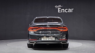 HYUNDAI GRANDEUR IG HYBRID 2018