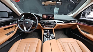 BMW 5-SERIES G30 2020