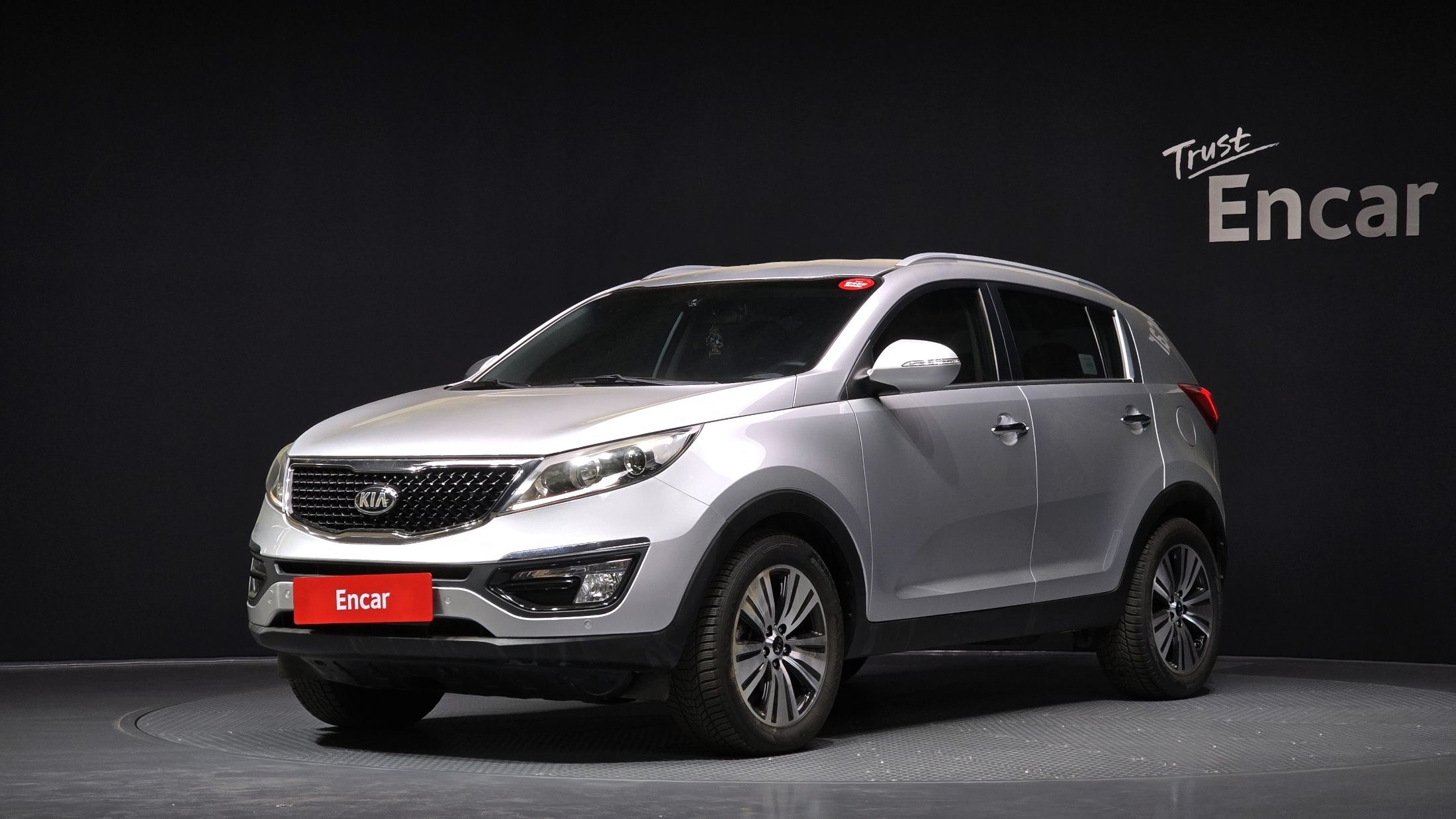 KIA SPORTAGE R