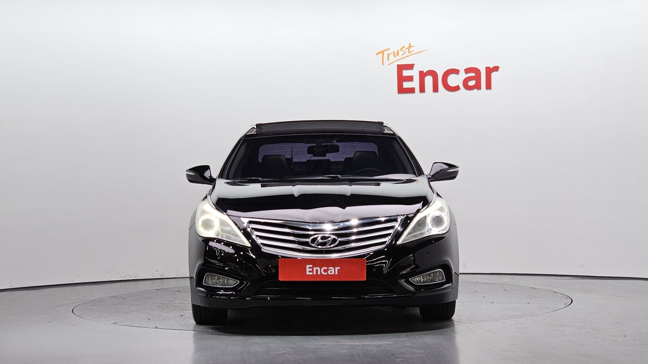 HYUNDAI GRANDEUR HG 2013