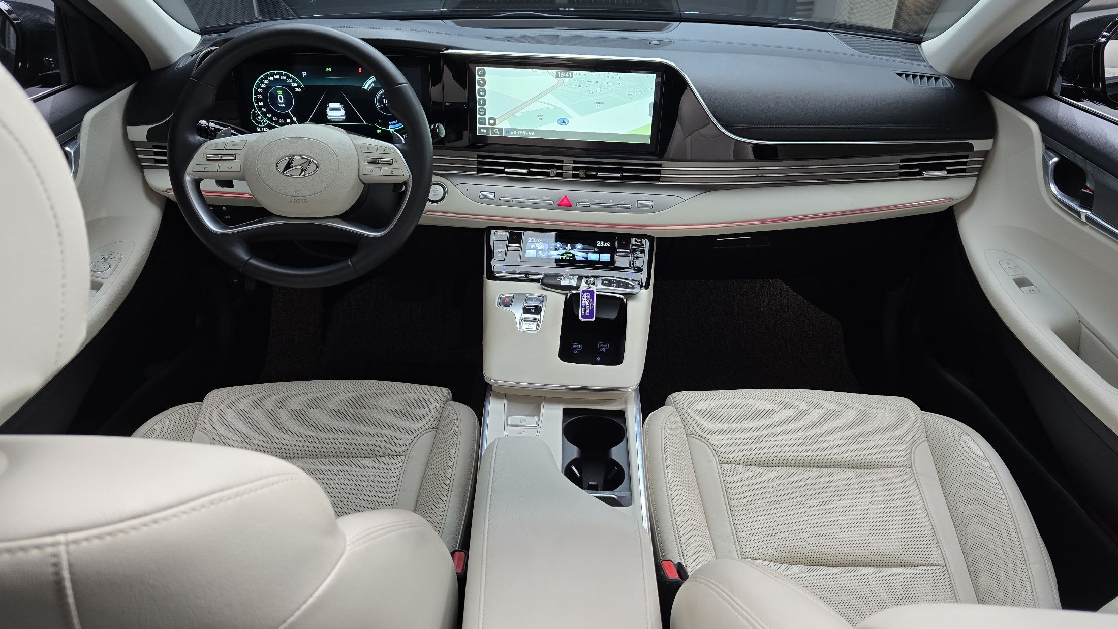 HYUNDAI GRANDEUR IG HYBRID
