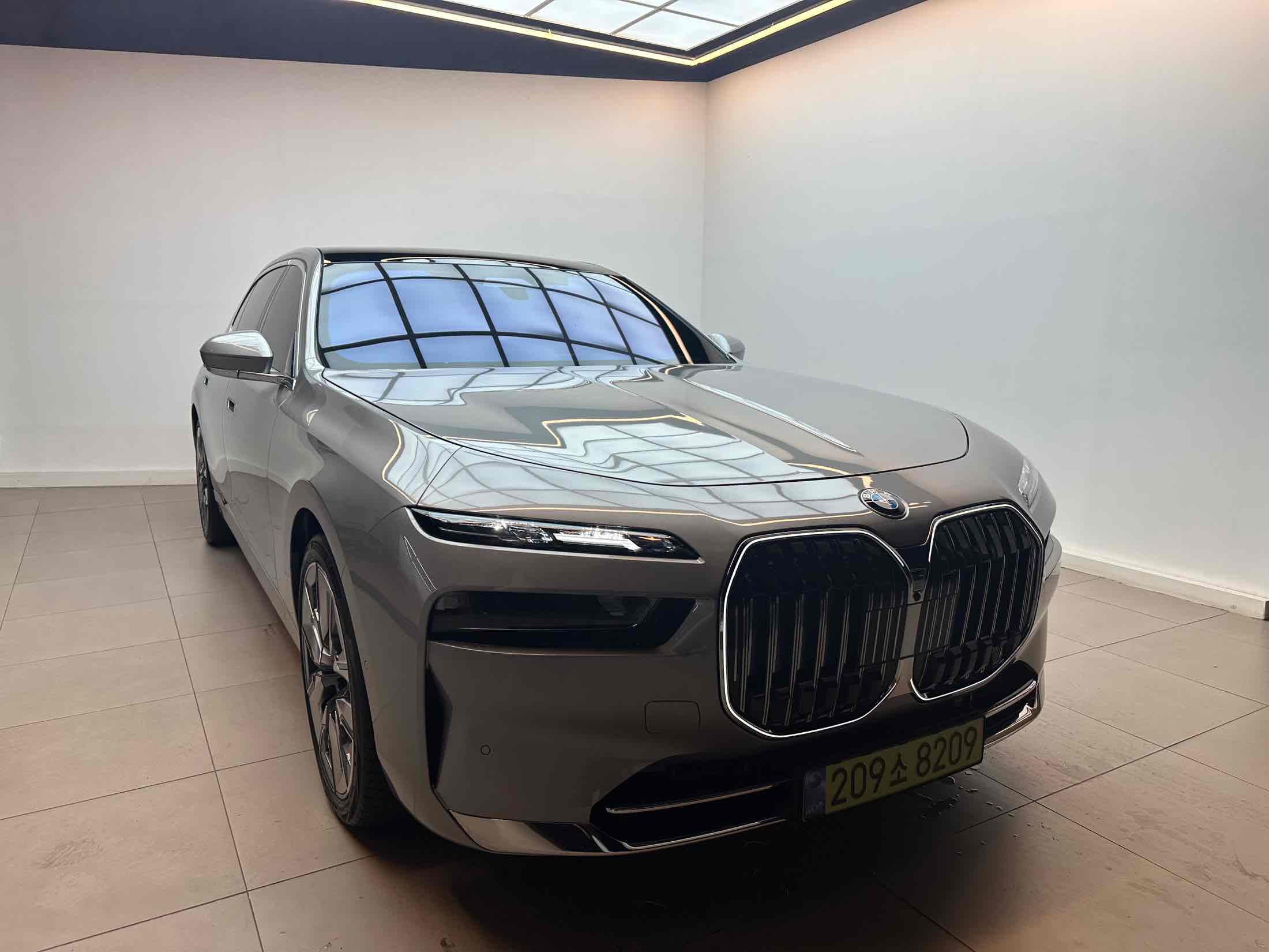BMW 7-SERIES G70