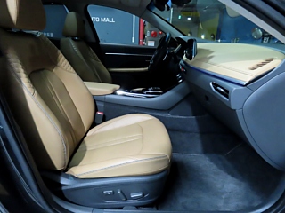 HYUNDAI SONATA DN8 2019