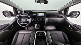 HYUNDAI STARIA 2021