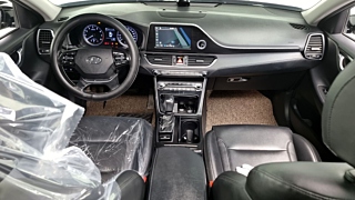 HYUNDAI GRANDEUR IG 2017