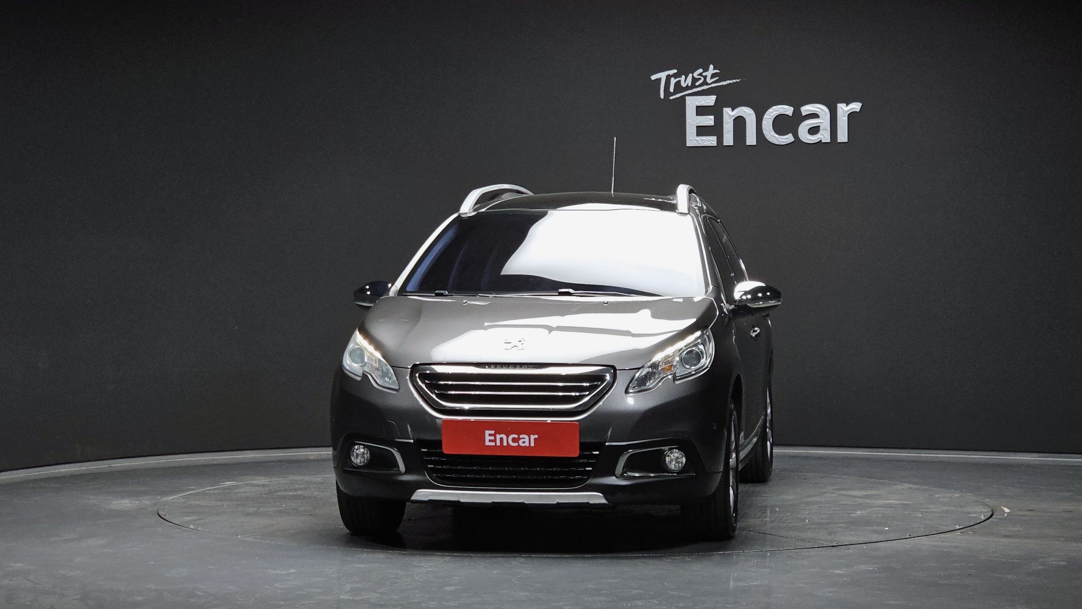 PEUGEOT 2008 2017