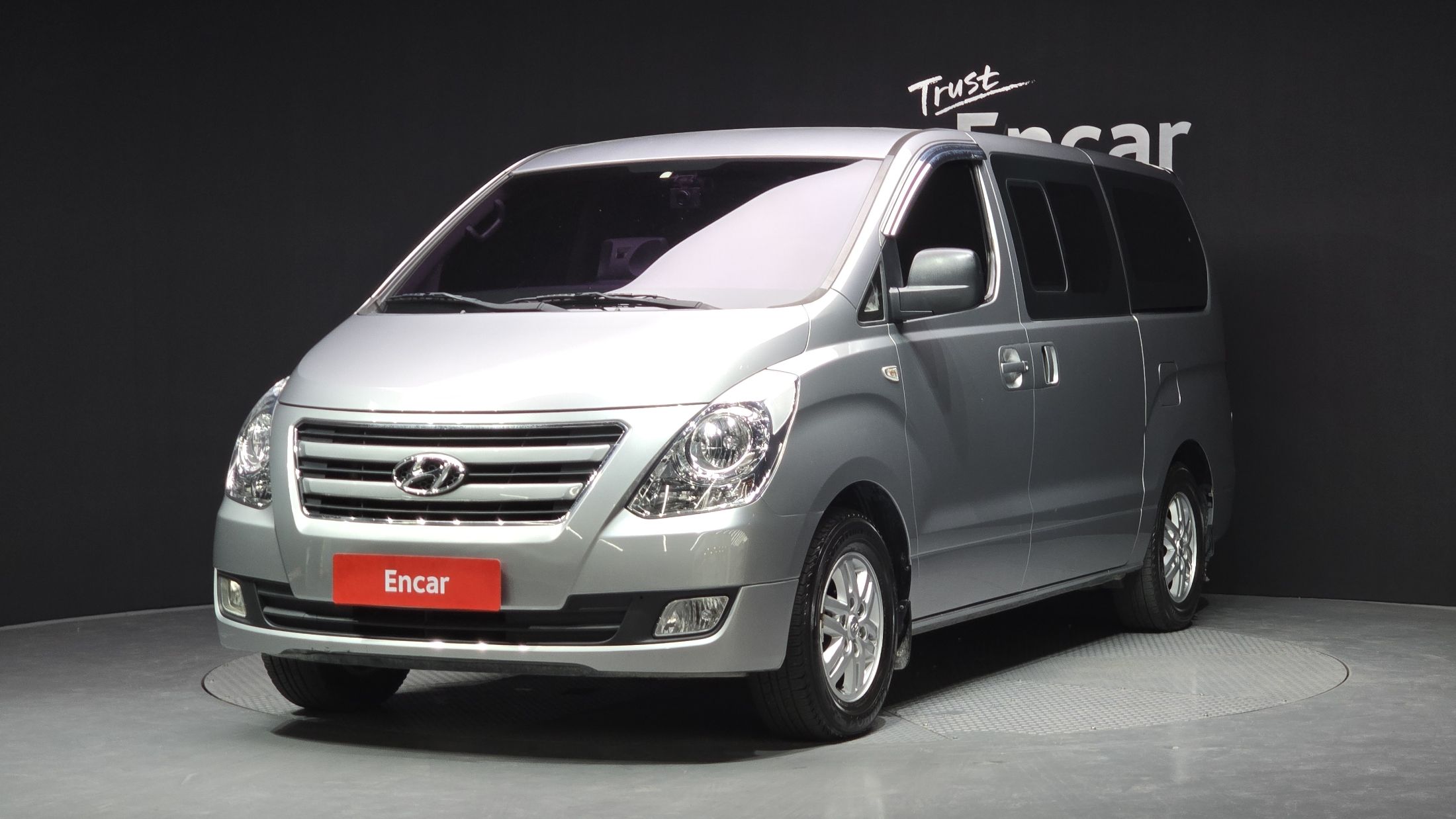HYUNDAI STAREX GRAND