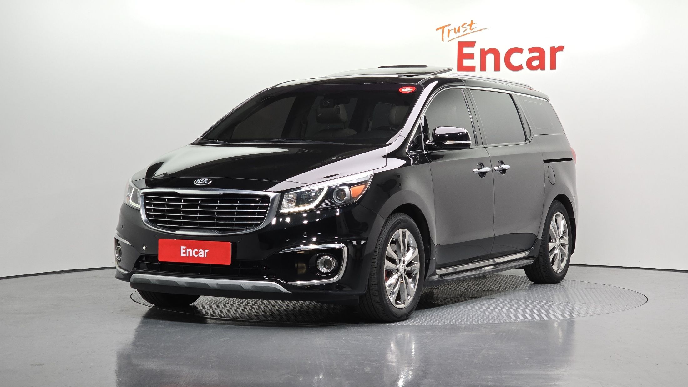 KIA CARNIVAL 2016