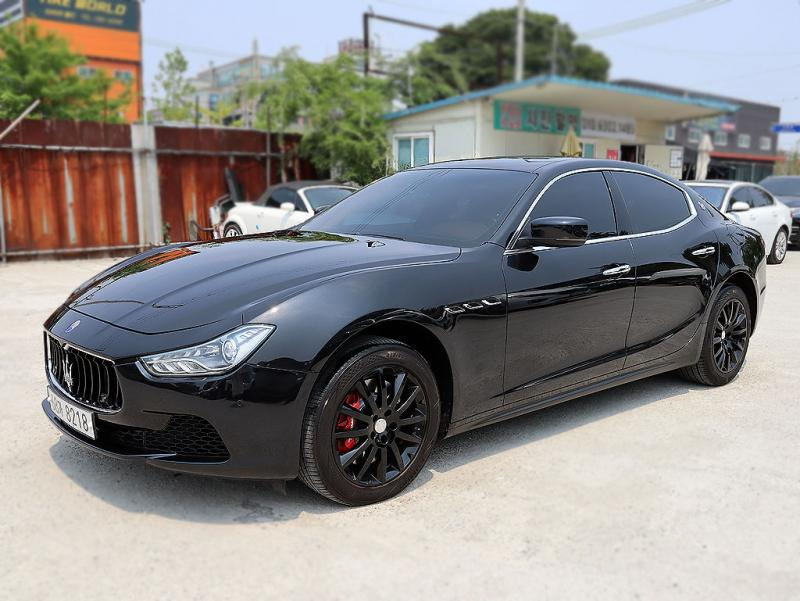 MASERATI GHIBLI