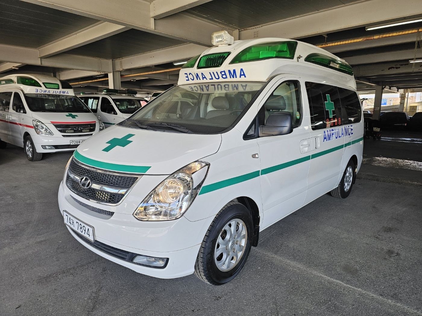 HYUNDAI STAREX GRAND 2013