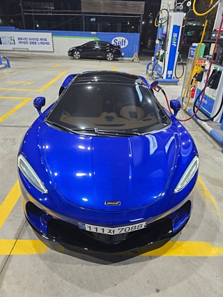 Заказать MCLAREN GT