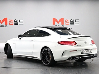MERCEDES BENZ C-CLASS W205 2018